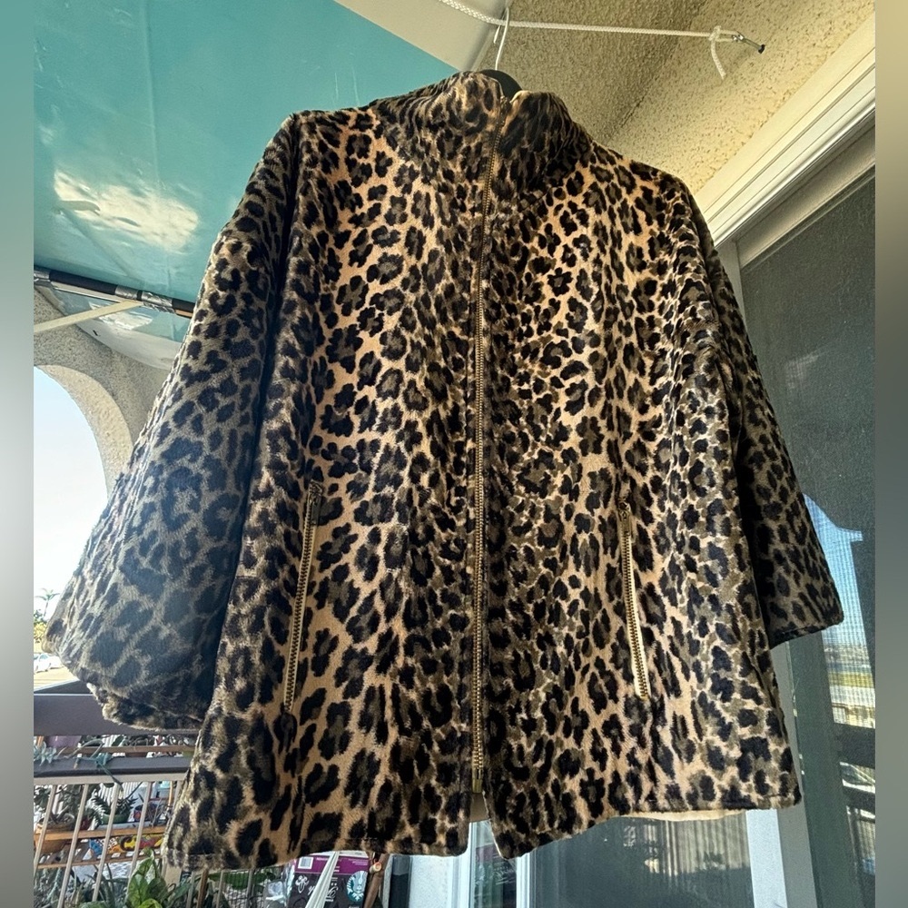 RARE! Vintage Greenlea faux leopard jacket